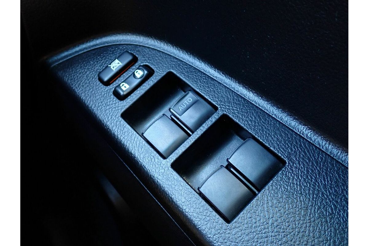 2012 Toyota Kluger KX-R GSU45R