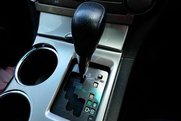 2012 Toyota Kluger KX-R GSU45R