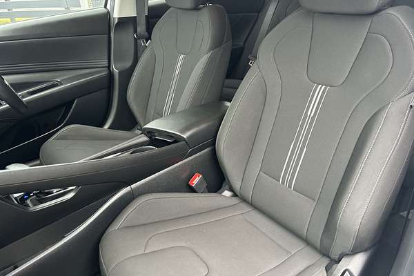 2024 Hyundai i30 Hybrid CN7.V2