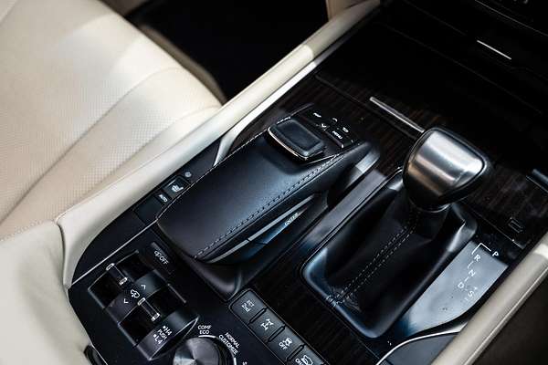 2021 Lexus LX LX570 URJ201R