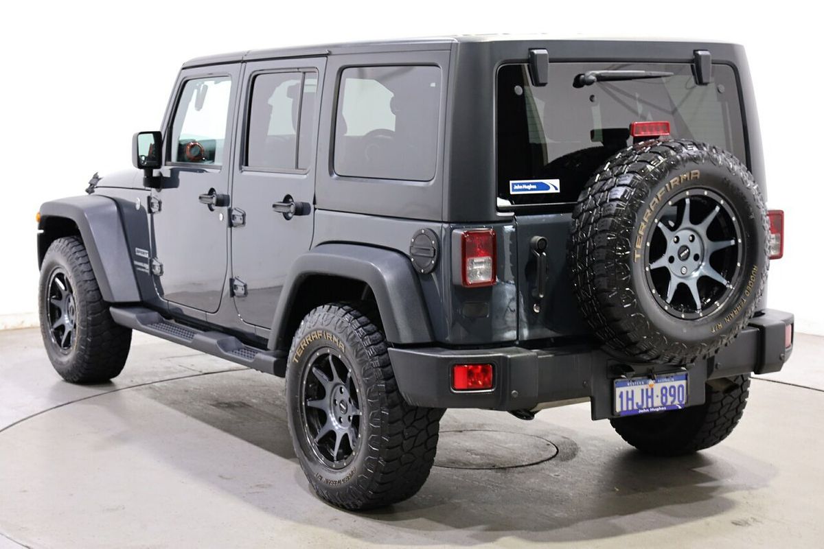 2018 Jeep Wrangler Unlimited Sport JK