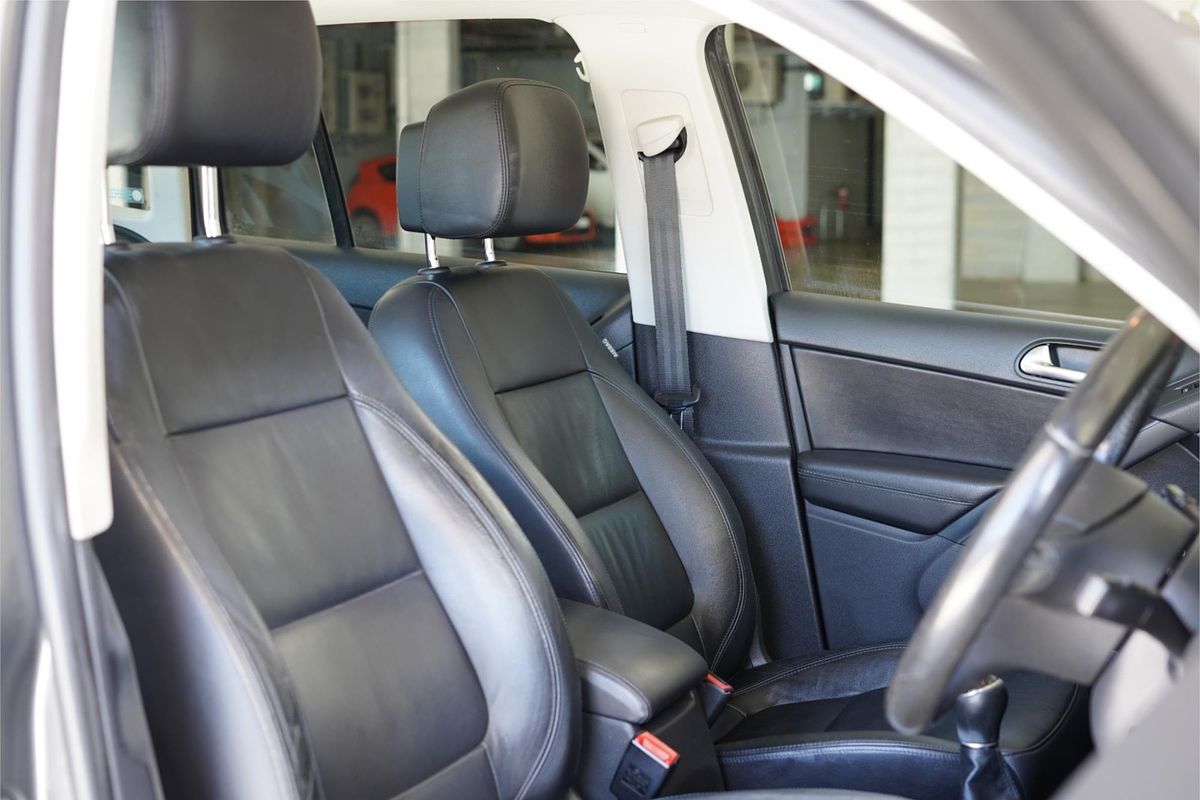 2012 Volkswagen Tiguan 132TSI Pacific 5N