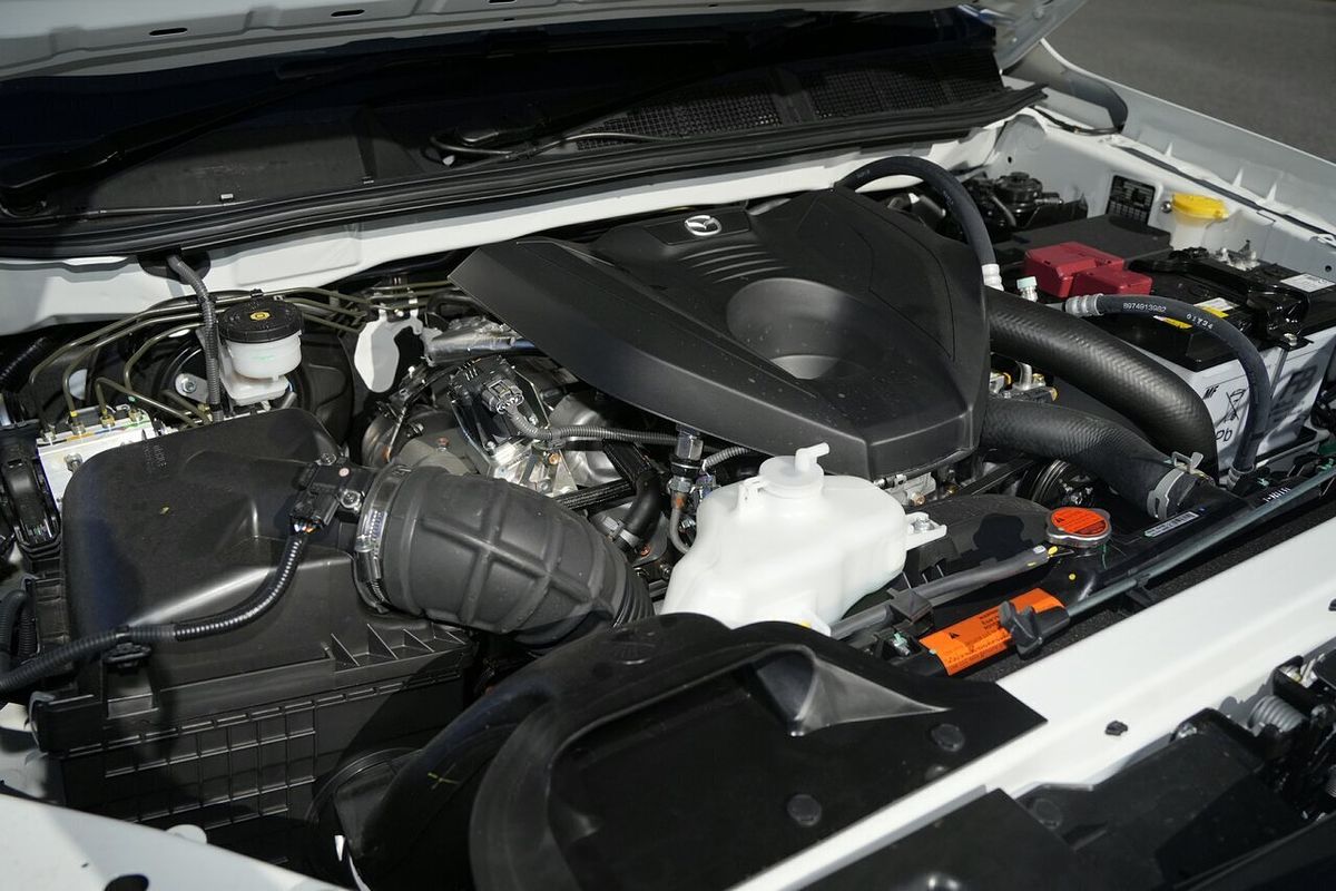 2025 Mazda BT-50 SP TF 4X4