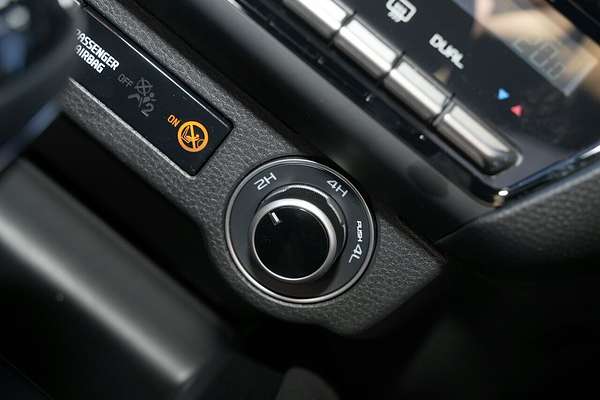 2025 Mazda BT-50 SP TF 4X4