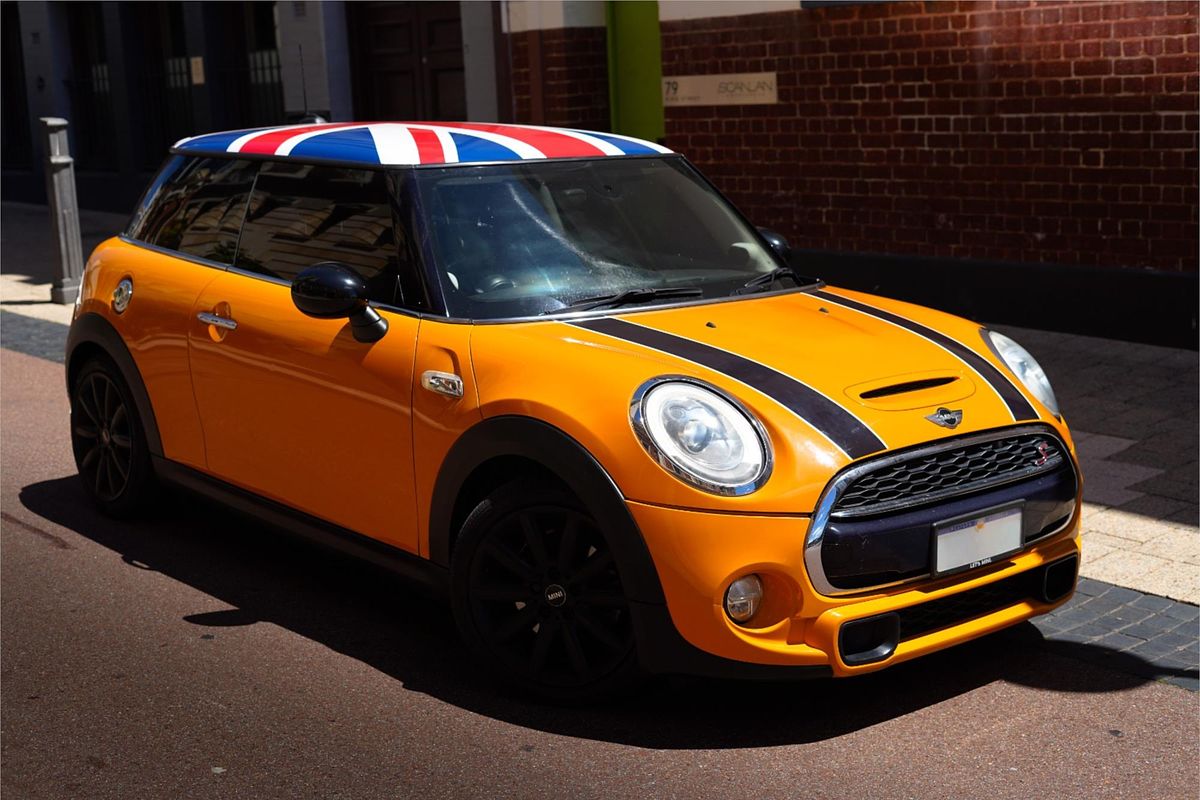 2015 MINI Hatch Cooper S F56