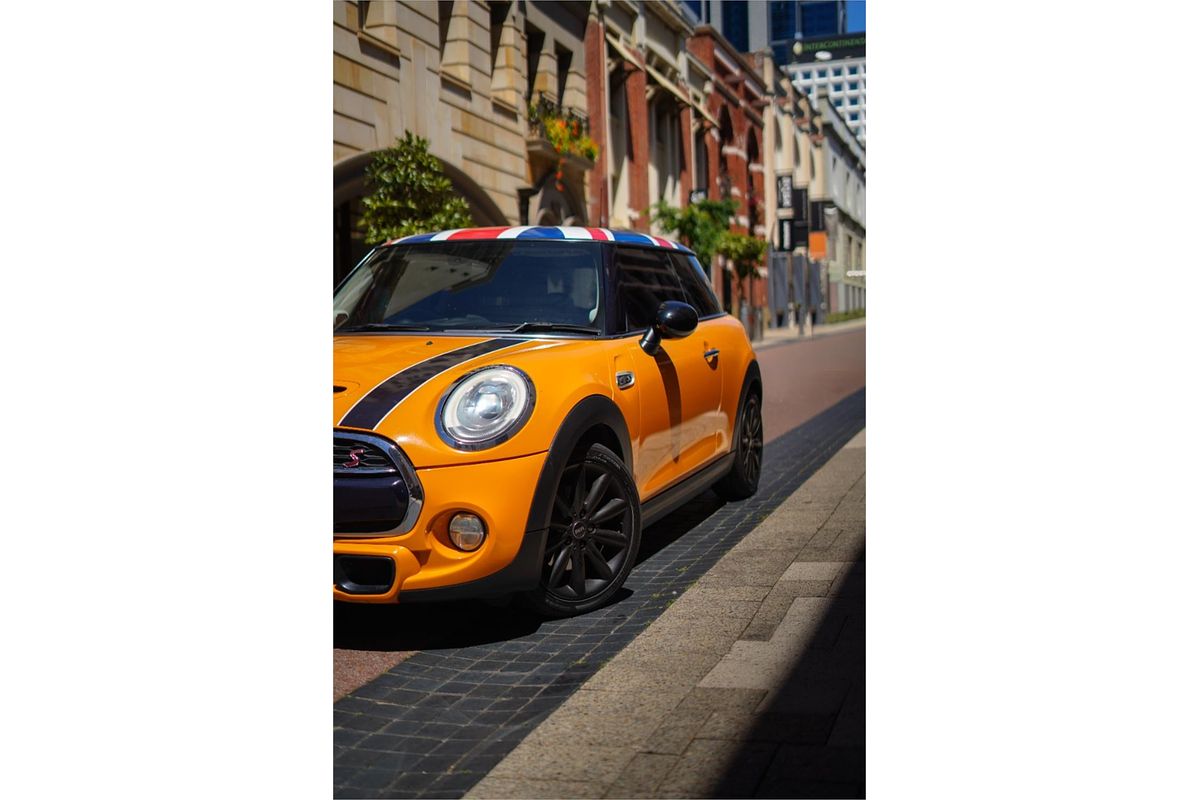2015 MINI Hatch Cooper S F56