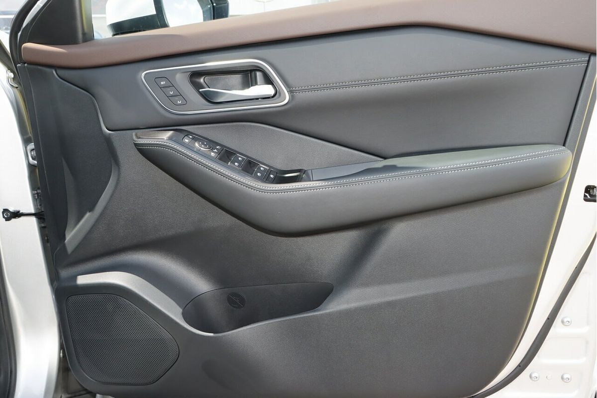 2025 Nissan X-TRAIL Ti-L T33