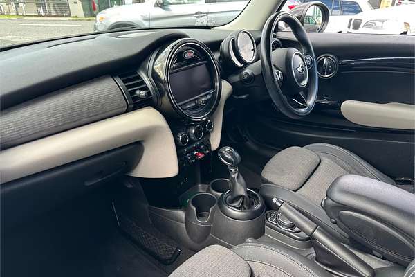 2015 MINI Hatch Cooper F56