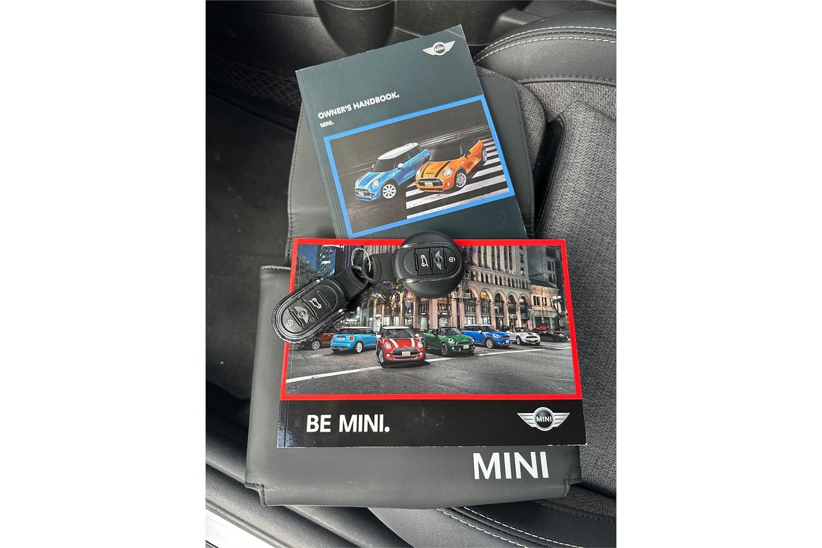2015 MINI Hatch Cooper F56
