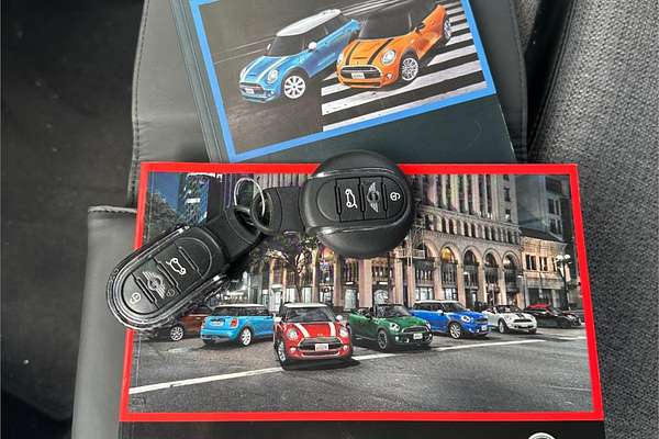 2015 MINI Hatch Cooper F56