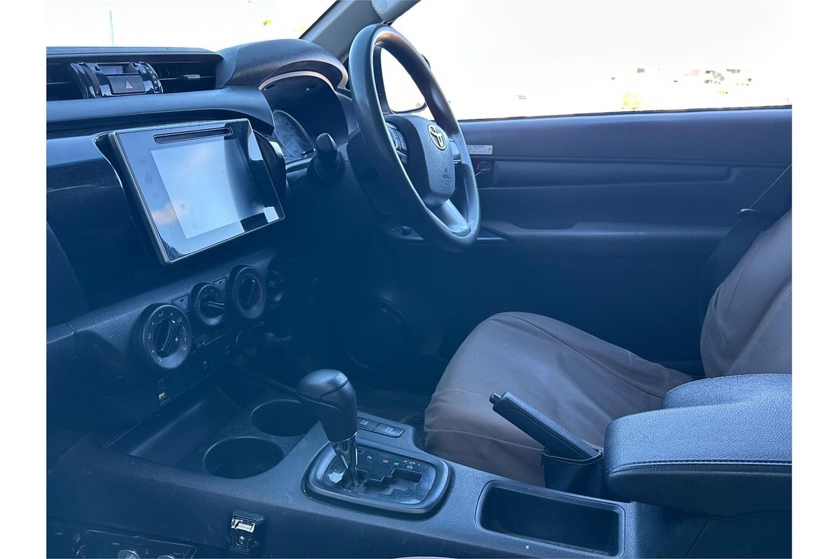 2019 Toyota Hilux SR GUN126R 4X4