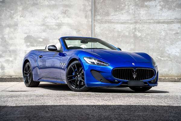 2016 Maserati GranCabrio Sport M145