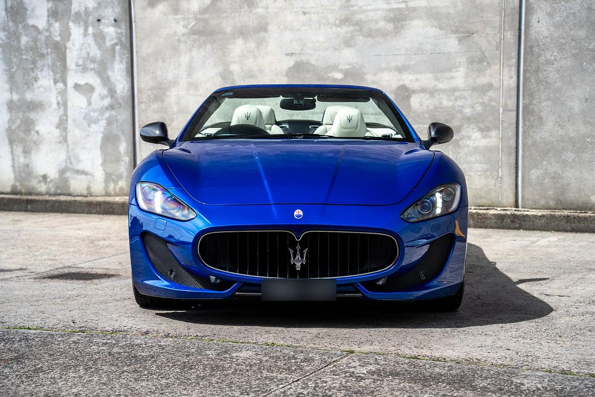 2016 Maserati GranCabrio Sport M145
