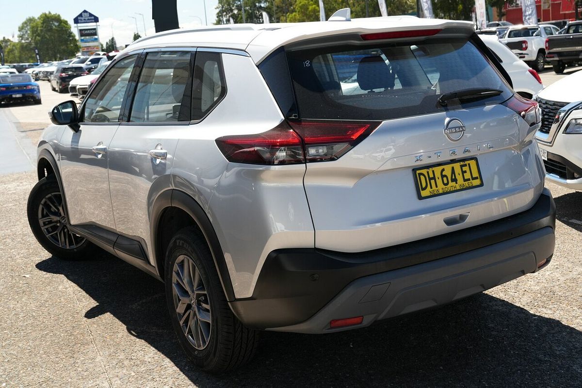 2023 Nissan X-TRAIL ST T33