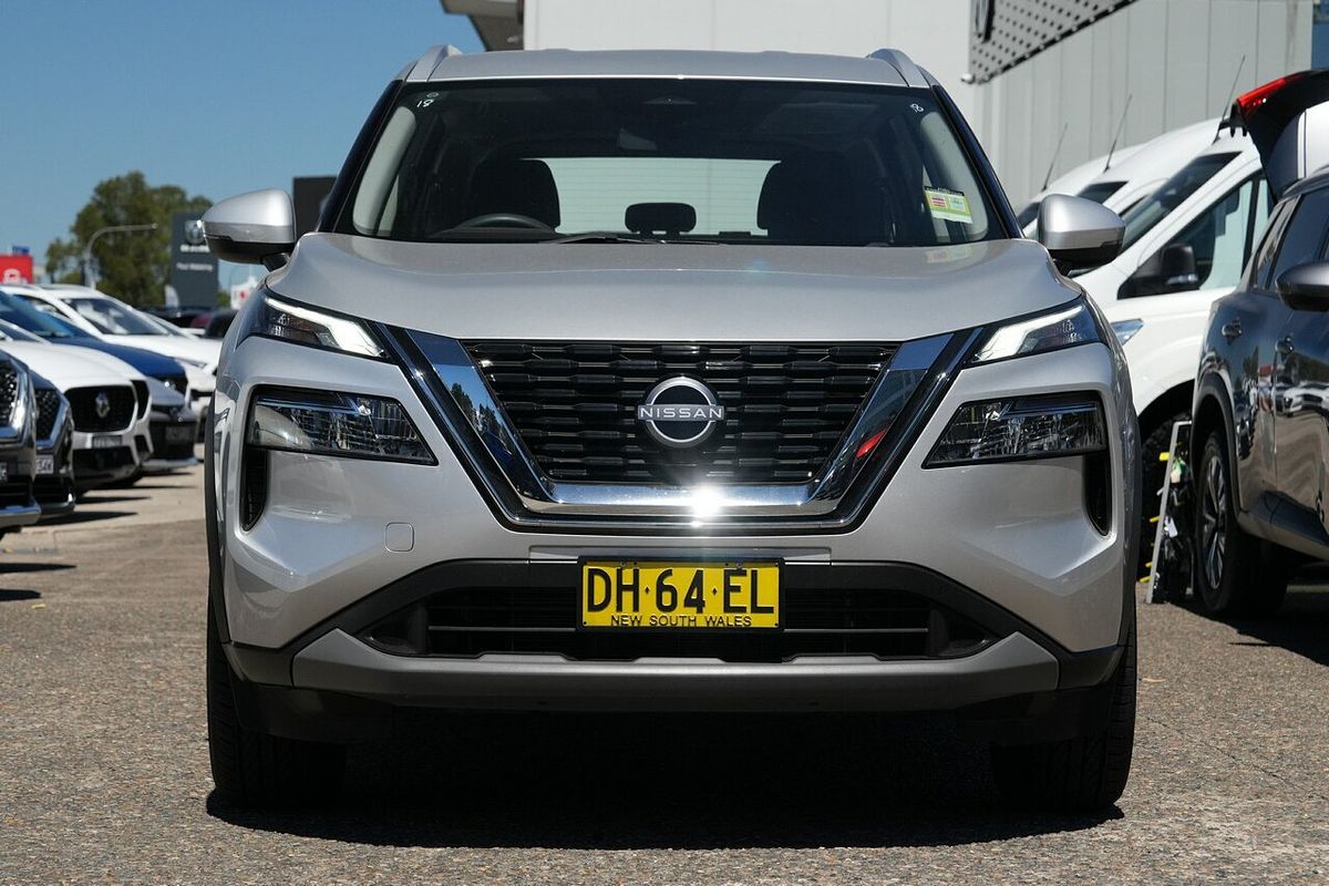 2023 Nissan X-TRAIL ST T33