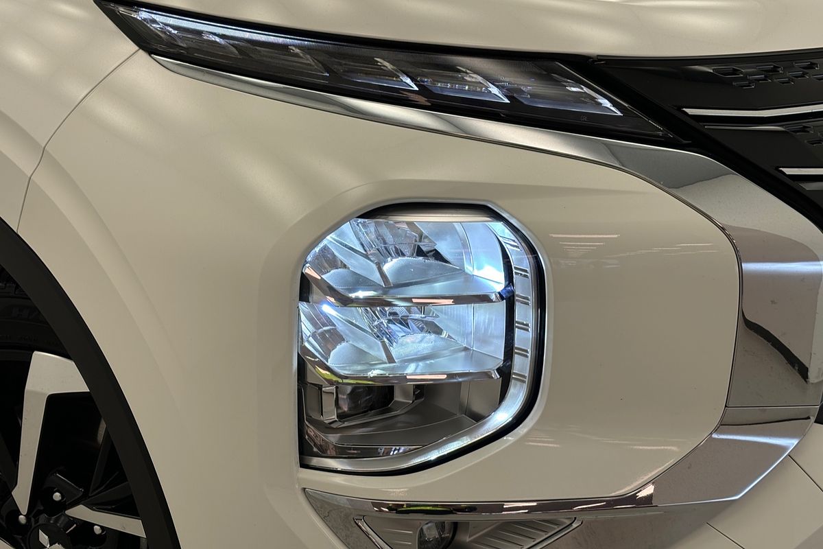 2024 Mitsubishi Outlander Aspire ZM