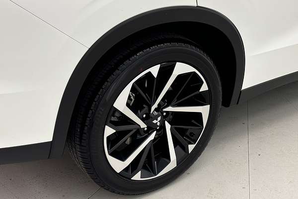 2024 Mitsubishi Outlander Aspire ZM