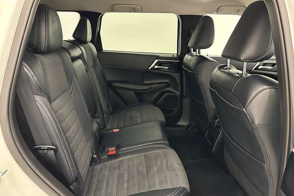 2024 Mitsubishi Outlander Aspire ZM