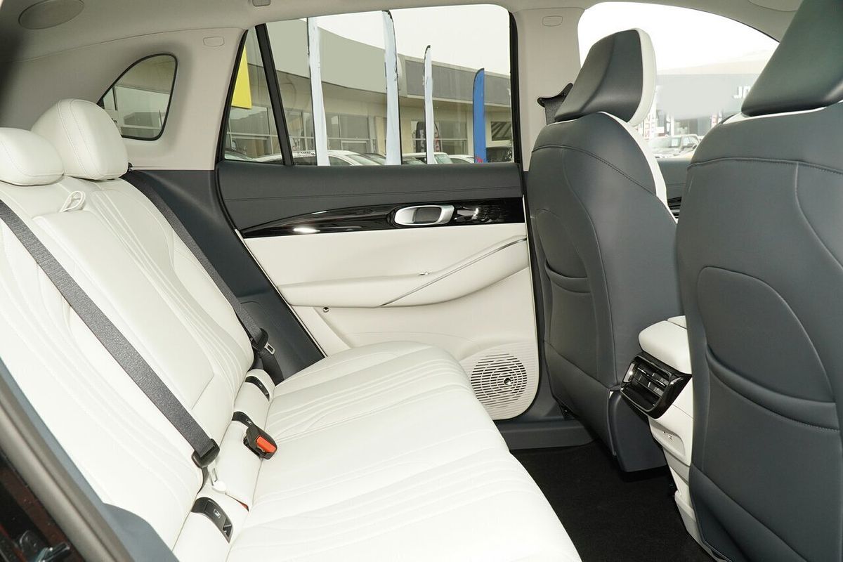 2025 Geely EX5 Inspire E245