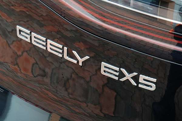 2025 Geely EX5 Inspire E245