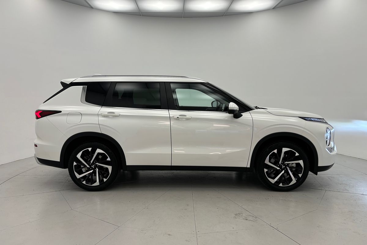 2024 Mitsubishi Outlander Aspire ZM