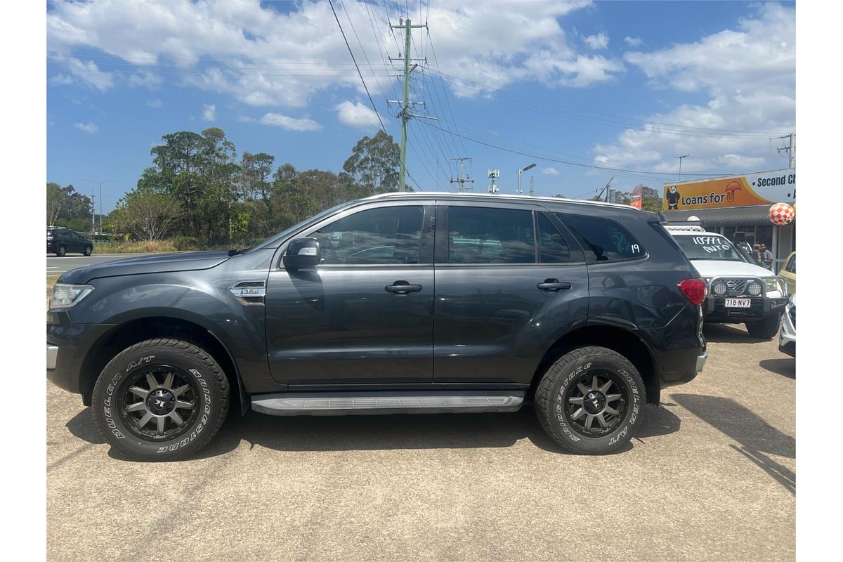 2017 Ford Everest Trend UA