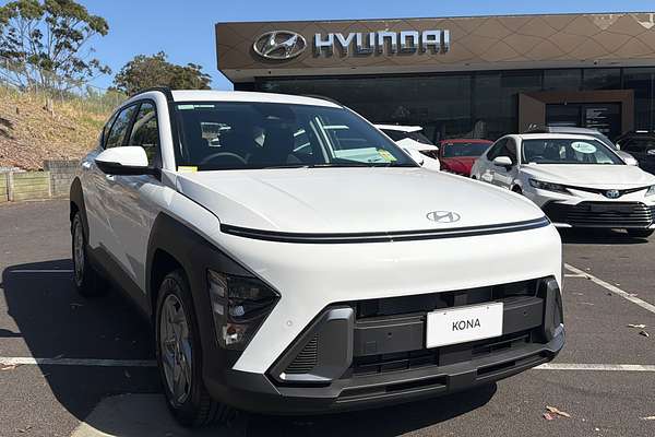 2025 Hyundai Kona  SX2.V3