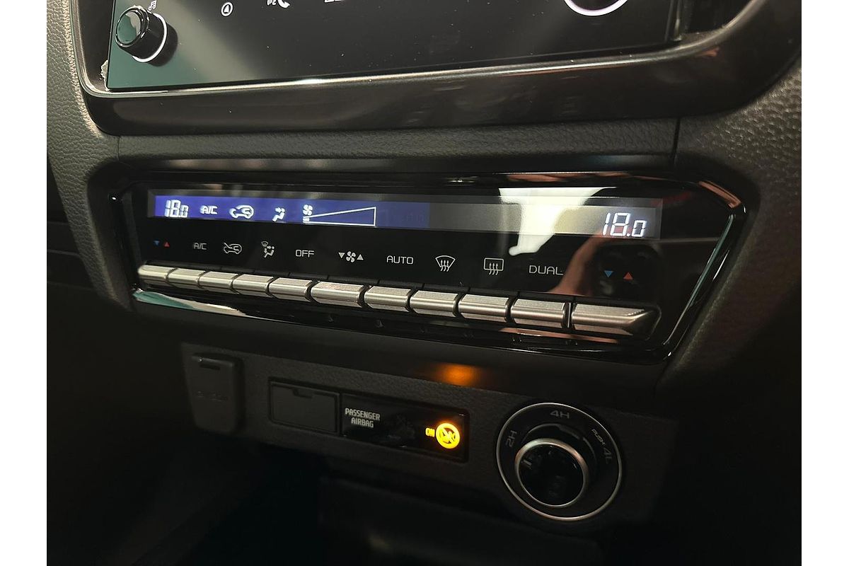 2025 Isuzu D-MAX BLADE 4X4