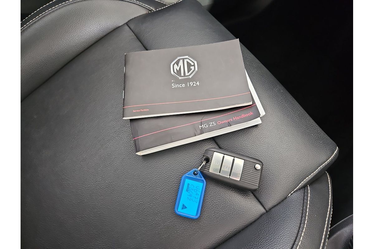 2019 MG ZS Essence AZS1