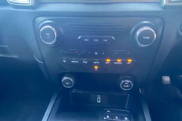 2021 Ford Everest Trend UA II 2.0L