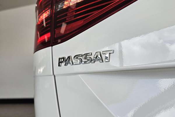 2019 Volkswagen Passat 206TSI R-Line B8