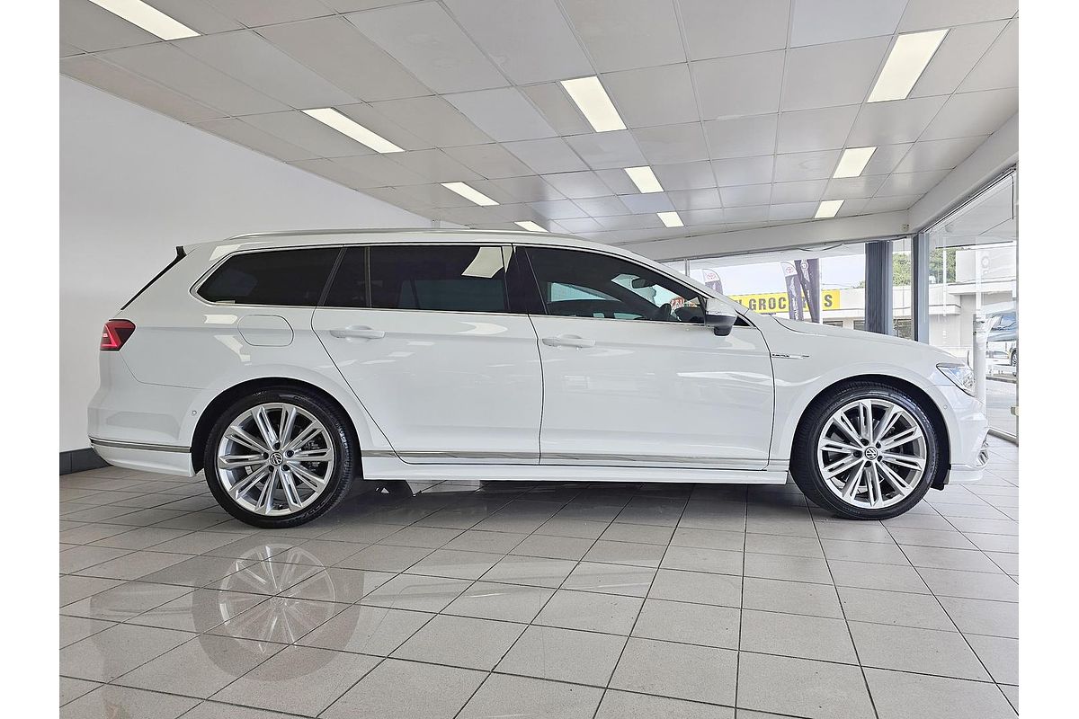 2019 Volkswagen Passat 206TSI R-Line B8