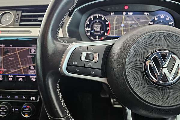 2019 Volkswagen Passat 206TSI R-Line B8