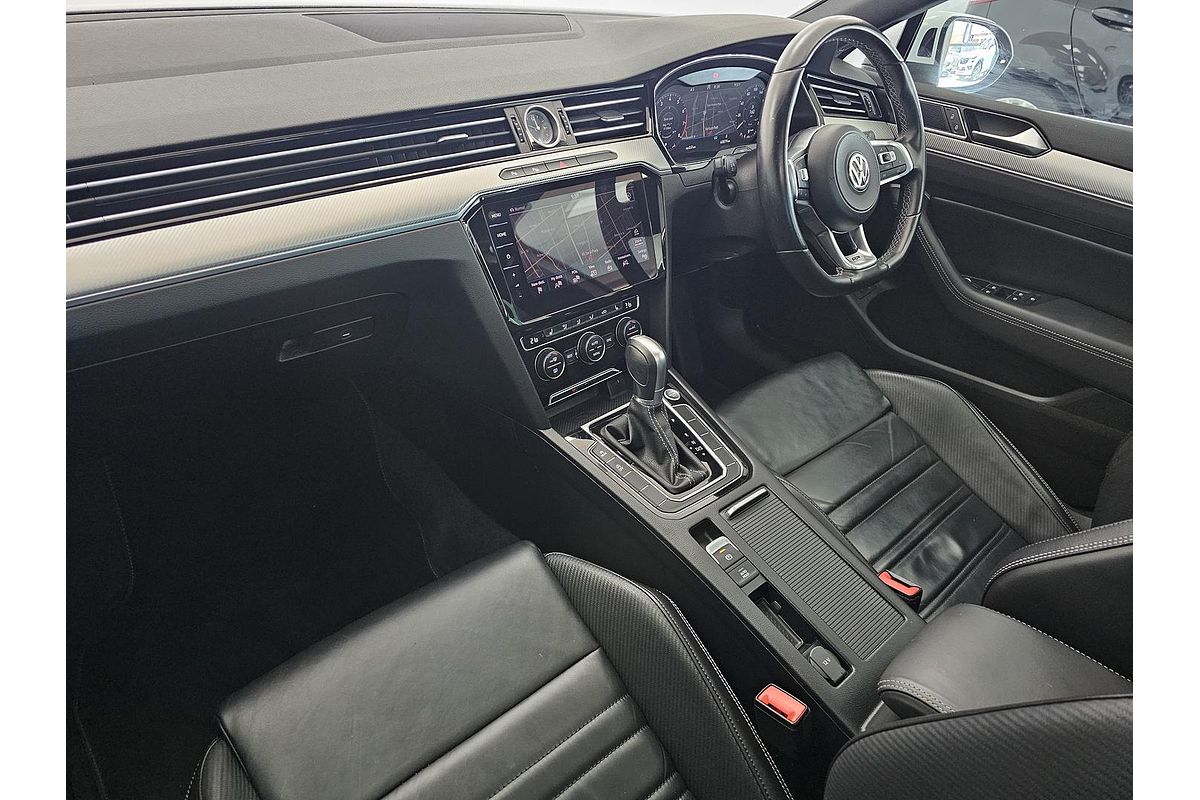 2019 Volkswagen Passat 206TSI R-Line B8