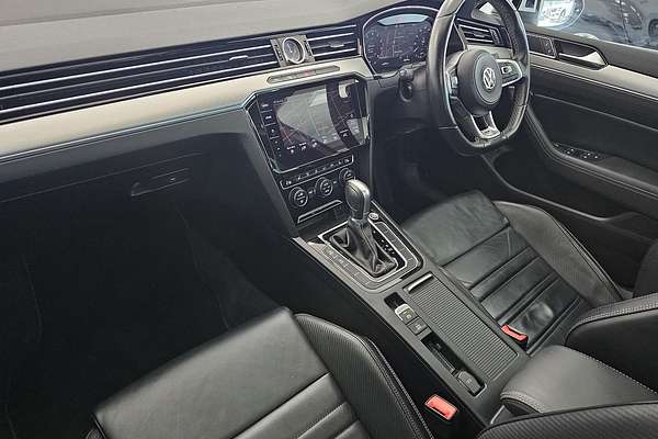 2019 Volkswagen Passat 206TSI R-Line B8