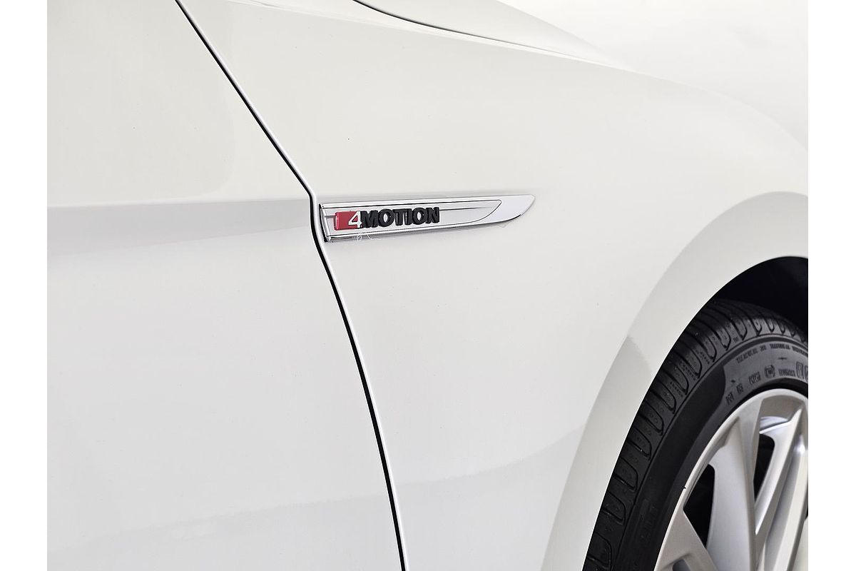 2019 Volkswagen Passat 206TSI R-Line B8