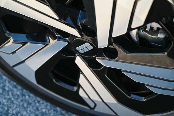 2025 Geely EX5 Inspire E245