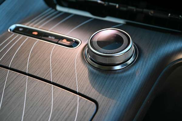 2025 Geely Starray EM-i Inspire P145