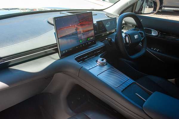 2025 Geely Starray EM-i Inspire P145