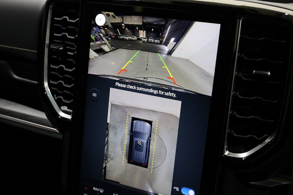 2023 Ford Everest Platinum 3.0L