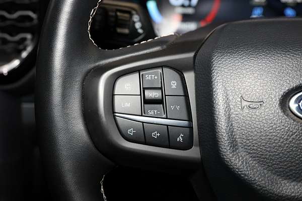 2023 Ford Everest Platinum 3.0L