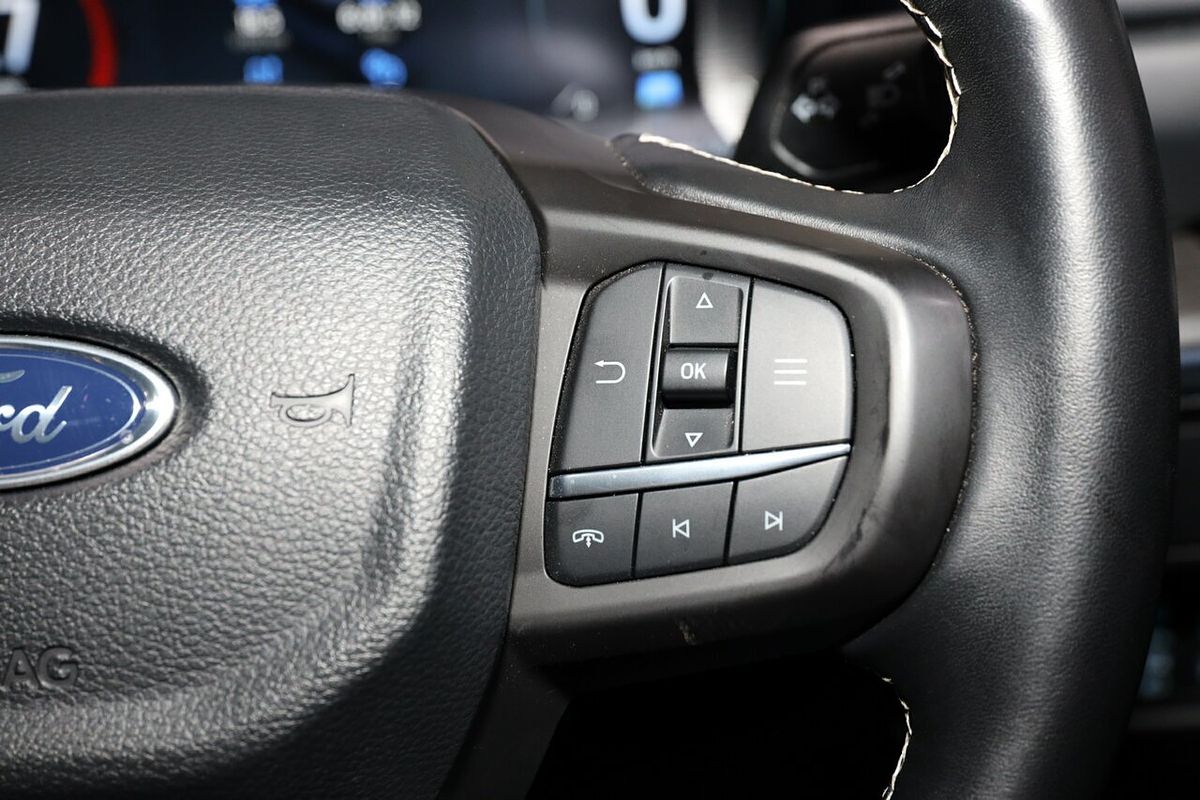 2023 Ford Everest Platinum 3.0L