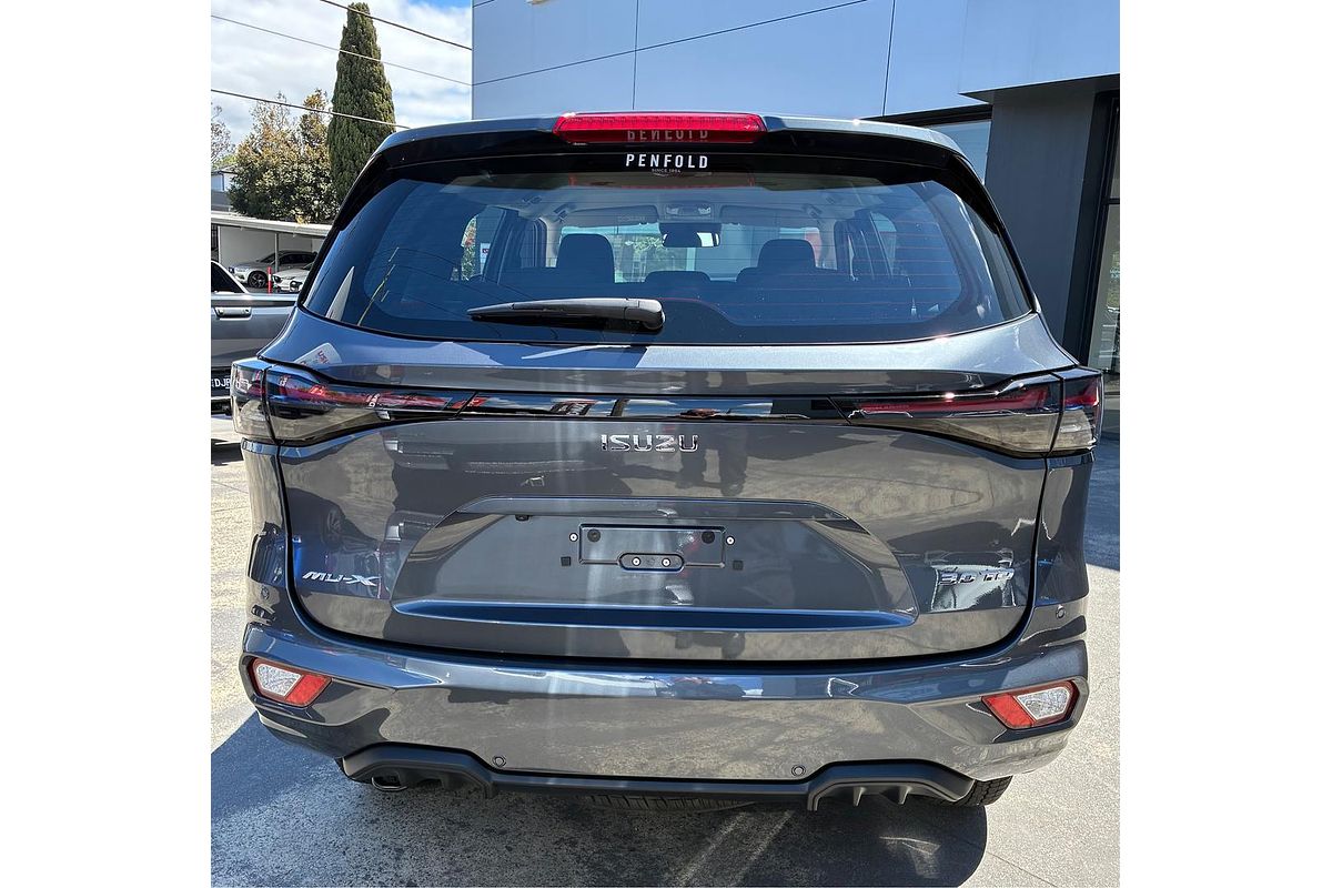 2025 Isuzu MU-X LS-M