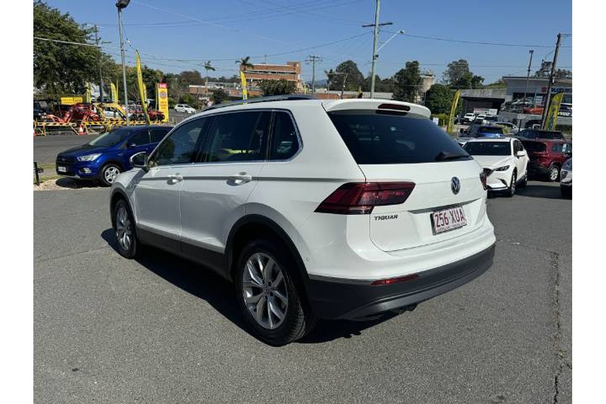 2017 Volkswagen Tiguan 140TDI Highline 5N