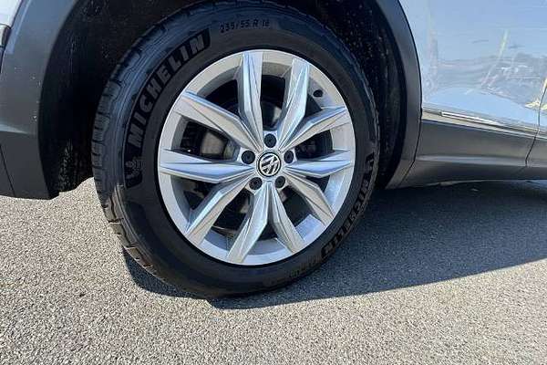 2017 Volkswagen Tiguan 140TDI Highline 5N