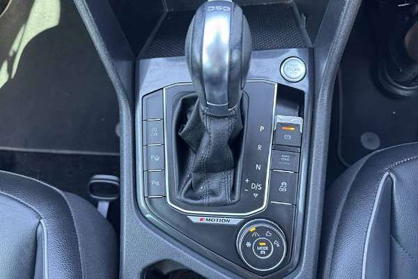 2017 Volkswagen Tiguan 140TDI Highline 5N