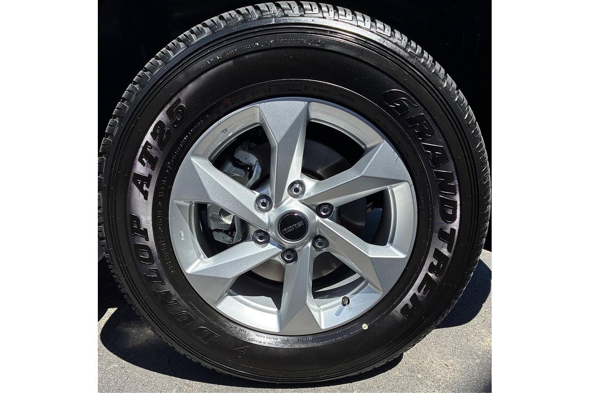 2025 Isuzu MU-X LS-M