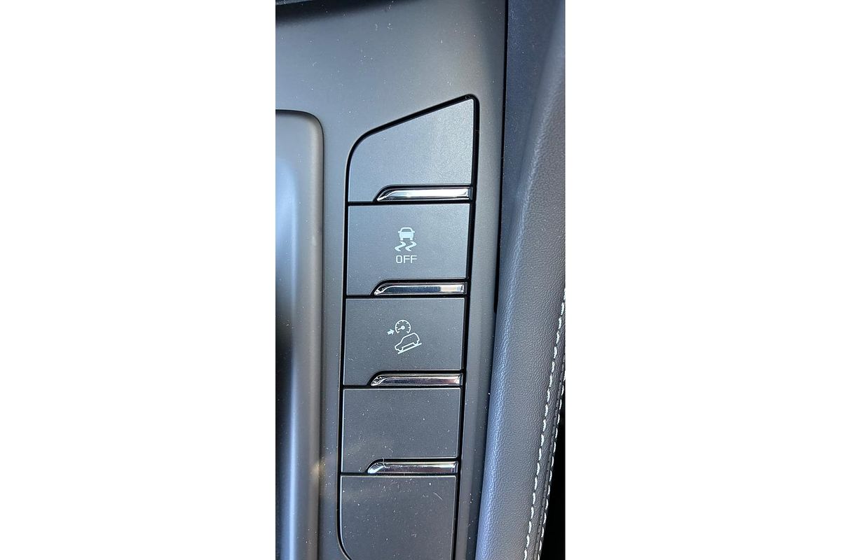 2025 Isuzu MU-X LS-M