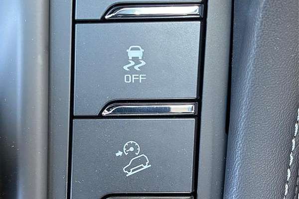 2025 Isuzu MU-X LS-M