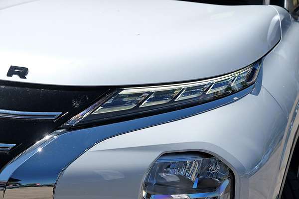 2025 Mitsubishi Outlander Exceed Tourer ZM